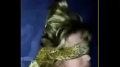 चलाएँ बी बी विवाहित महिला और अज्ञात - pumhot.com