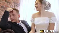 চালান আনন্দদায়ক st। ব্রিজেট fucks অজানা বানান বিবাহিত মানুষ wanders