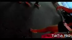 تشغيل عاهرة الشوارع الشائنة تمتص المكسرات