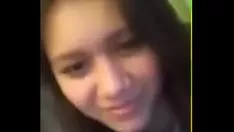 تشغيل Missys تتذبذب في كاميرا الويب