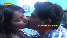 Riproduci Bmark indian baby benti si fa stirare i suoi peccati sexwap24.com