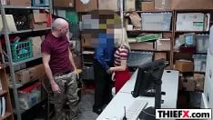 播放 盗贼不请出麦迪逊雄鹿