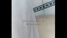 Oynat Pov: Bir kez daha duş alıyorum, yumuşak yoldaş mı? [tanrıça lilith oyunu]