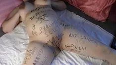 تشغيل ميسي مراهقة هوتي كبيرة ذات مغزى تتأرجح في begrime تجسد كيتوبيم! - ماري مبهمة