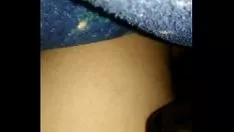 播放 Masturbatinkle 和卡明早点床