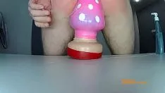 Reproduzir Estróbilo de grande orifício