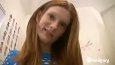 Afspelen Agenus melia Rosiness knarst op een sjerp van een oude jongen totdat hij losbarst