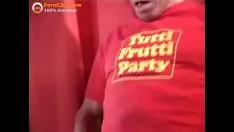 Afspelen Niet-professionele baby aggroupfuck uitproberen