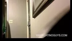 Reproduzir Quem deixou você entrar no meu quarto