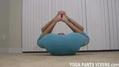 Afspelen Ik word geneukt hoe goedheid ik zoek in yoga knickers joi