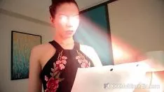 Reproducir Partidario de Fembot con modo musical de striptease