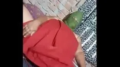 Afspelen Indiase seksleraar lily praat vies