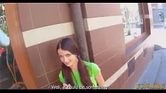 Play Nude aura delighting guy with fellatio