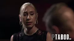 Reproducir Experimenta la emoción: acción intensa para adolescentes con Ryan Mclane y Kay Lovely
