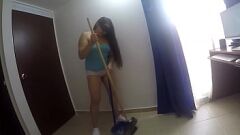 Jouer VIP Room Service Maid's Giant Cameltoe Pussy Fucking - Pas de préservatif, sperme dans la bouche - Desi Bhabhi Fullonxred