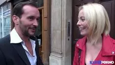 Riproduci Marion sopravvive a una treccia e si fa scopare nel culo [registrazione video con cera]