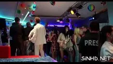 Redare Favoritele plăcute sunt slujbele și sumnuts