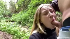 Oynat Cum kaplı busty sarışın bebek bir yüzlü açık