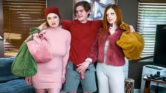 Abspielen Drei jugendliche Babes Riley Nixon, Scarlett Mae & Tyler Cruise in einem Hardcore Black Friday Special