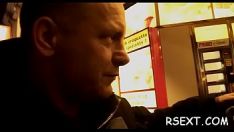 Redare Jolly amsterdam floozy tentează turbulent o tijă de nas